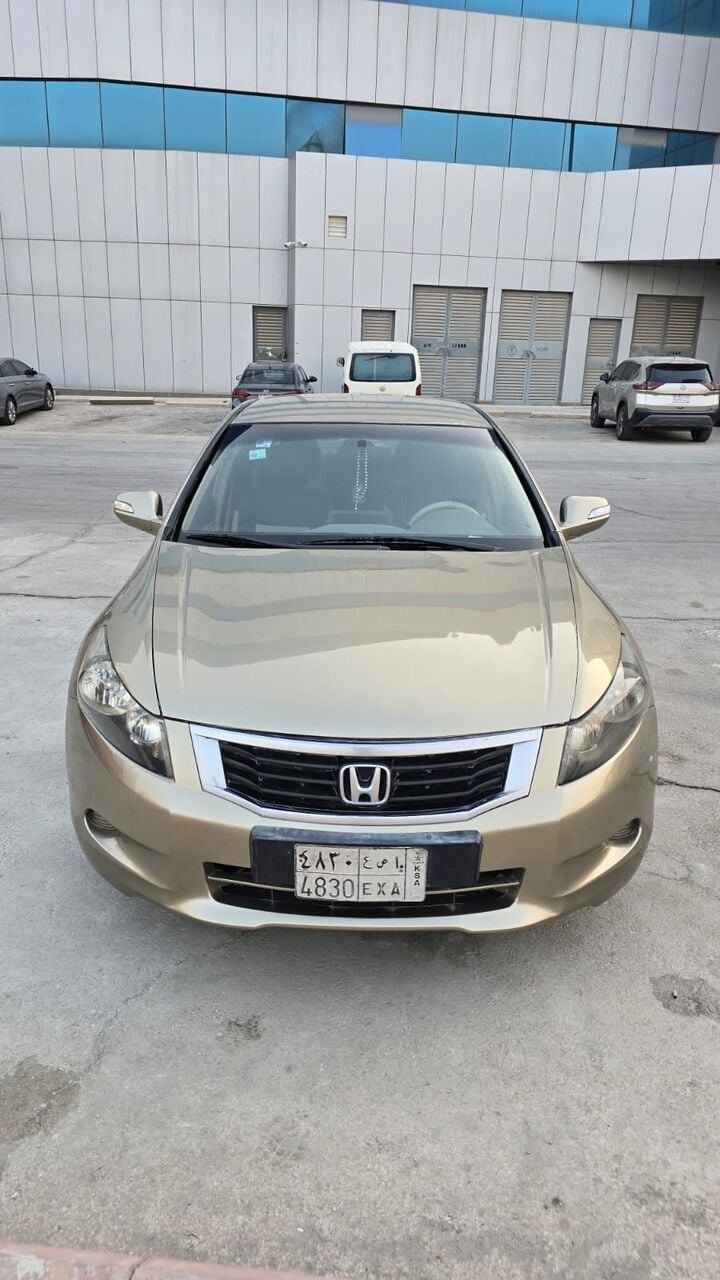 SAR 20000, Honda Accord EX-L, 2009, Automatic, 298 KM, Honda Accord 2.4L Full | Fahas Valid | 298,000 KM- SAR- 20,000