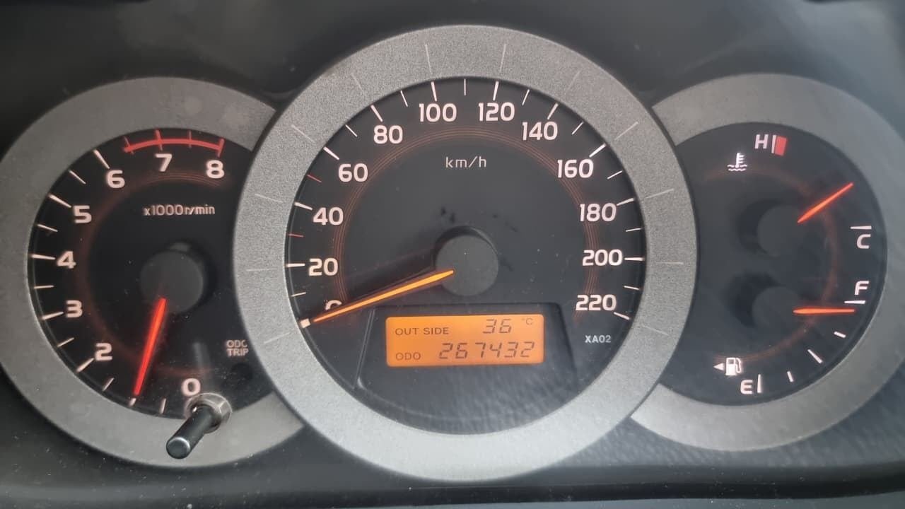 SAR 25000, Toyota RAV4, 2006, Manual, 268000 KM, (25000 SAR)