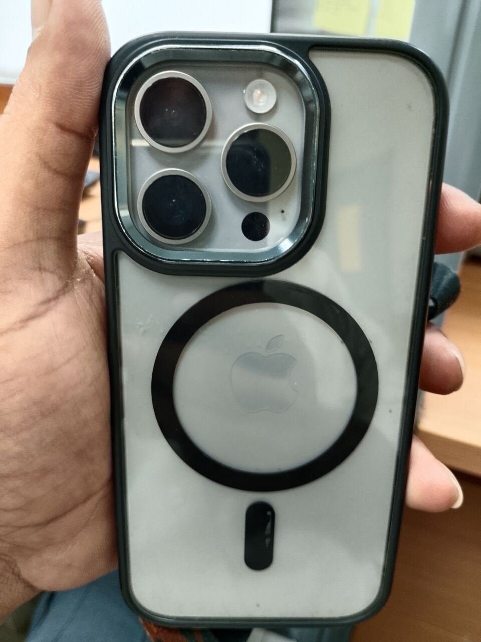 SAR 2450, Iphone 14Pro