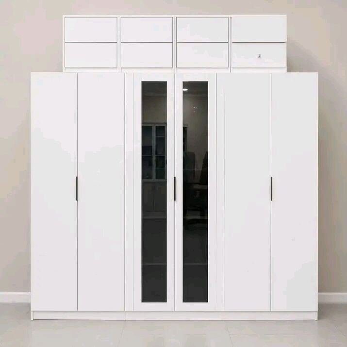 SAR 1, Classic And Durable Wardrobe Available At Reasonable Price