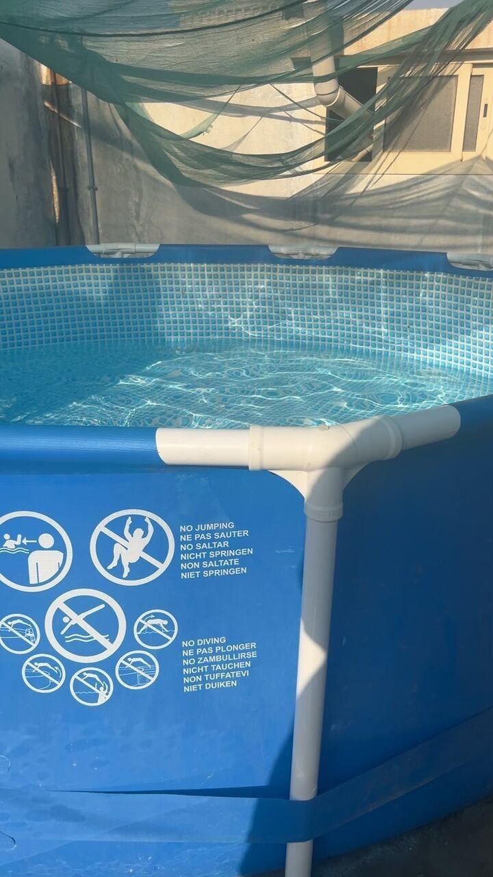 SAR 450, Swimming Pole With Water Filter Pump