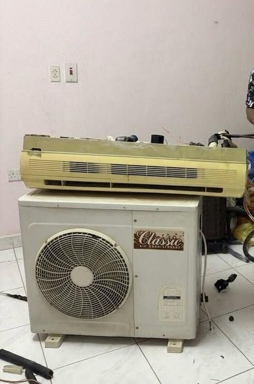 SAR 700, 2 Ton Split AC – Excellent Working Condition (Urgent Sale / Low Price)