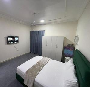 SAR 699/week, Furnished, Room For Bachelor Including All Bills Monhtly Rent