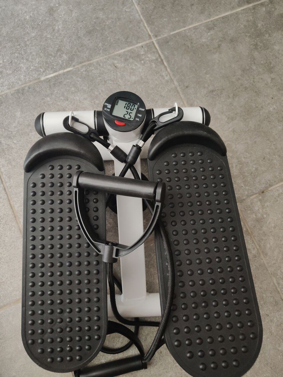 SAR 100, EXERCISE MACHINE