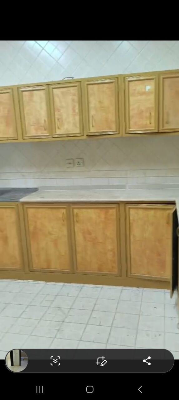 SAR 36000/year, 3 BR, Family Apartment Large Size 2nd Floor With Lift Near IISR School Rawdah