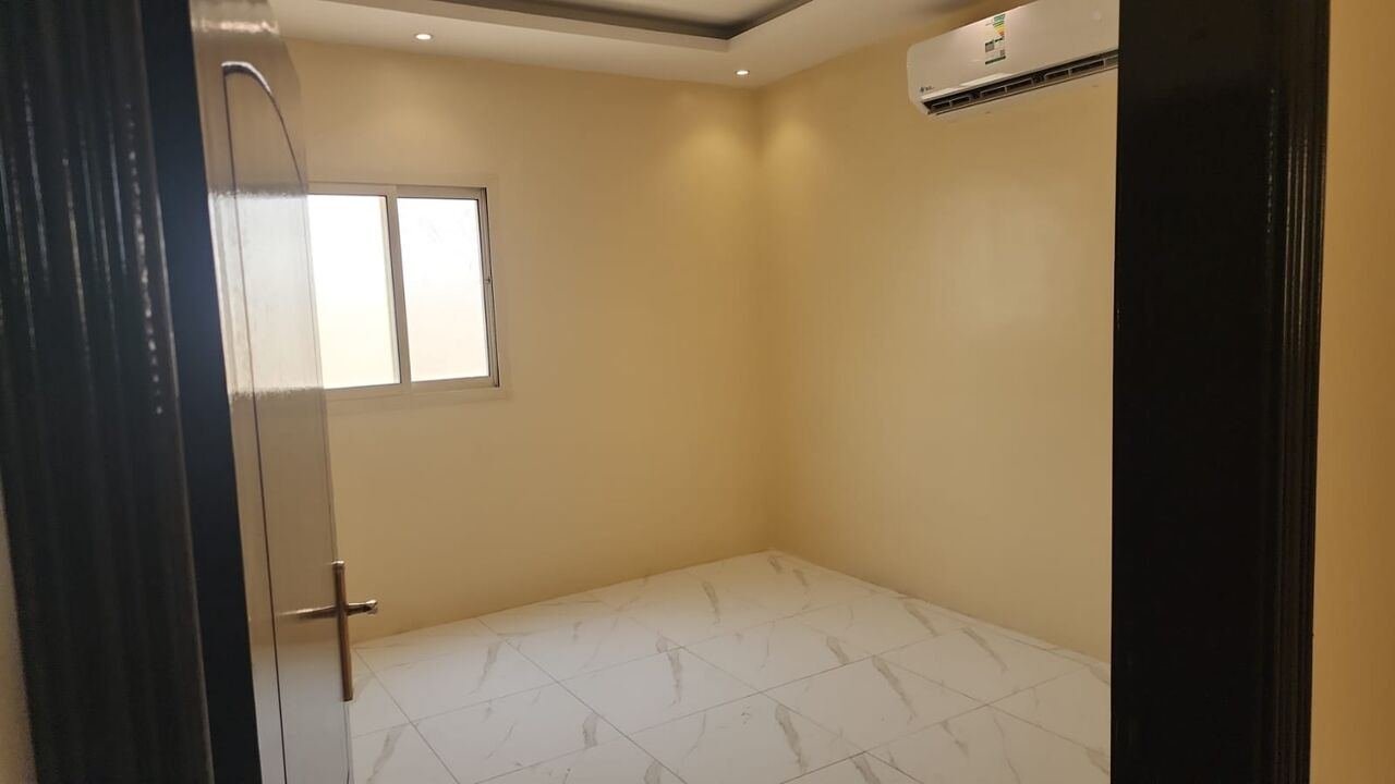 SAR 46000/year, 3 BR, 3BHK Family Apartment Available In Al Malaz Near LuLu Murabba