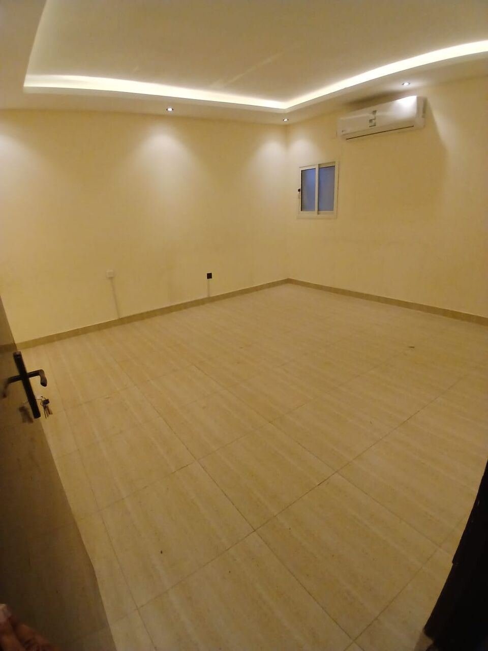 SAR 37000/year, 2 BR, 2BHK Family Apartment Available In Al Malaz Near Dunes School