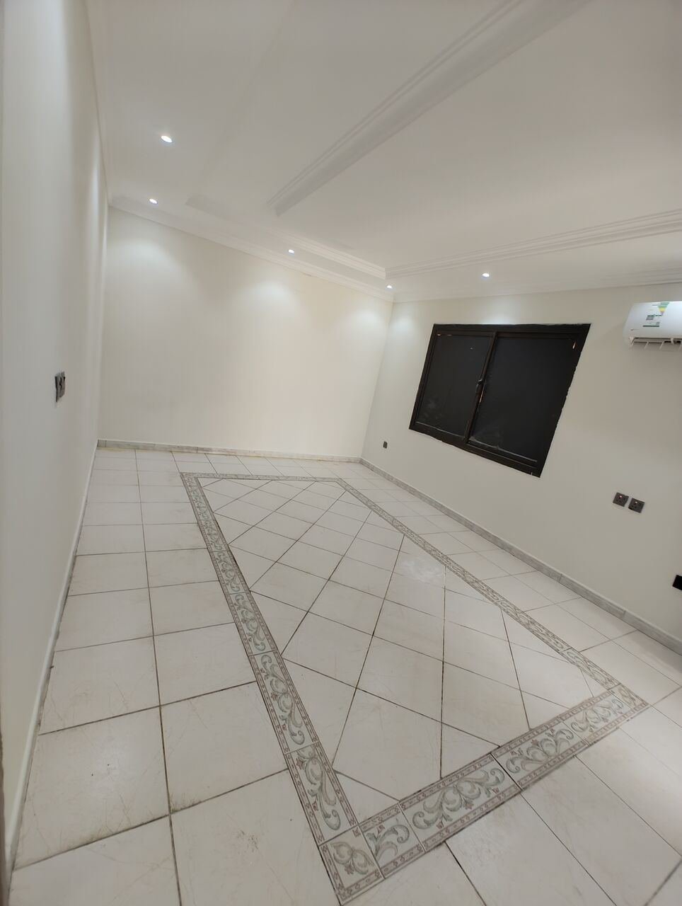 SAR 27000/year, 1 BR, Apartments Available In Al Ghadir King Fahad Road