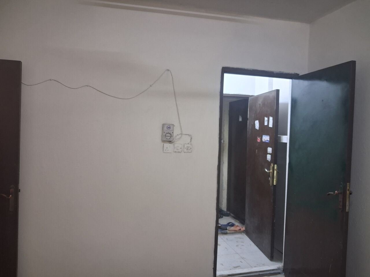 SAR 8500/year, 1 BR, Single Room Kitchen Bathroom Apartment Available For 2 Or 3 Batchelors In Shmesi
