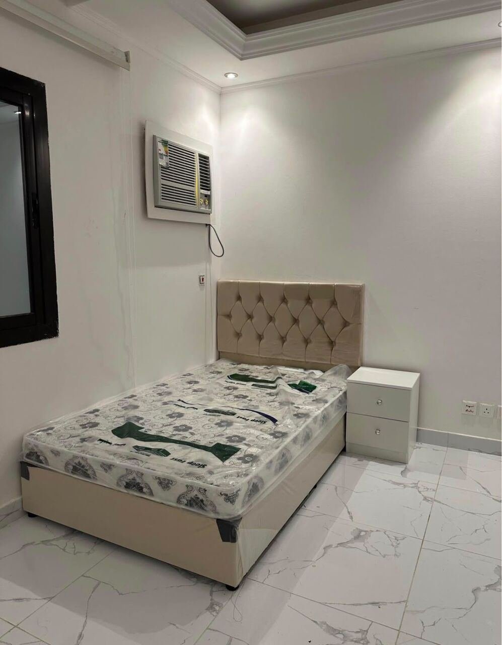 SAR 400, Medium Bed Are Available In Multiple Colors And Designs