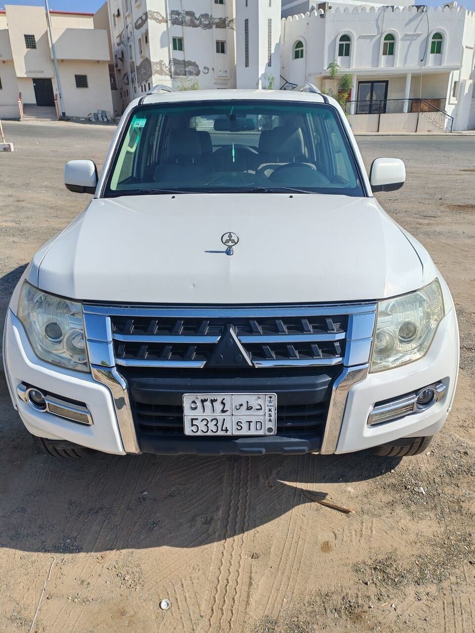 Mitsubishi Pajero, 2015, Automatic, 22000 KM, 3.2L Diesel 7 Seated Jeep For Sale