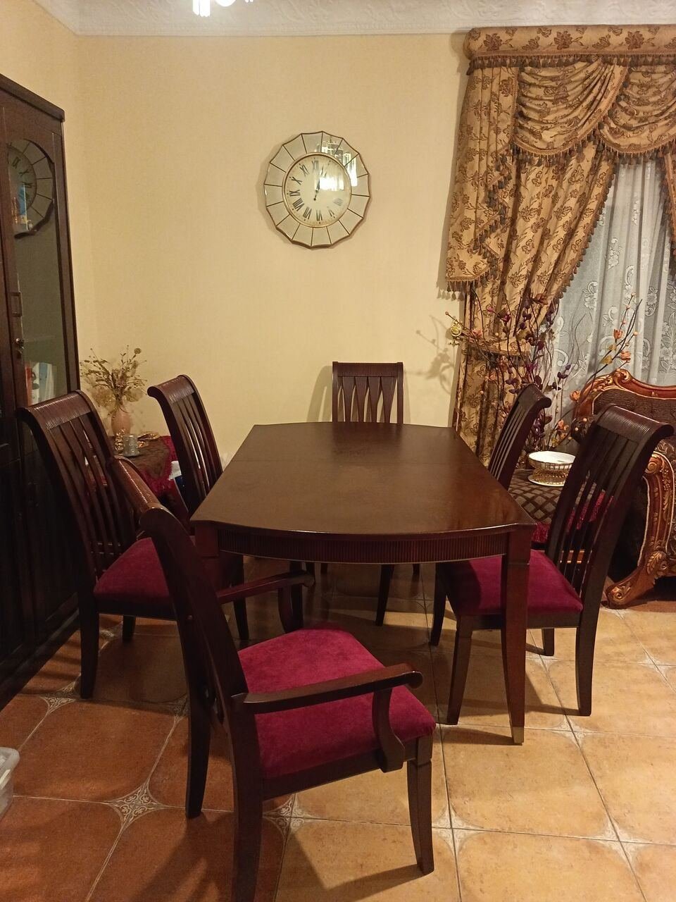 SAR 950, Wooden Dining Table
