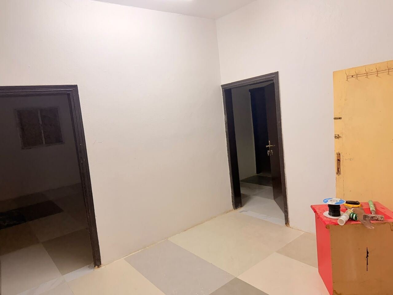 SAR 25000/year, 3 BR, Family Flat Available In Hara Unfurnished 3BHK-SAR 25,000