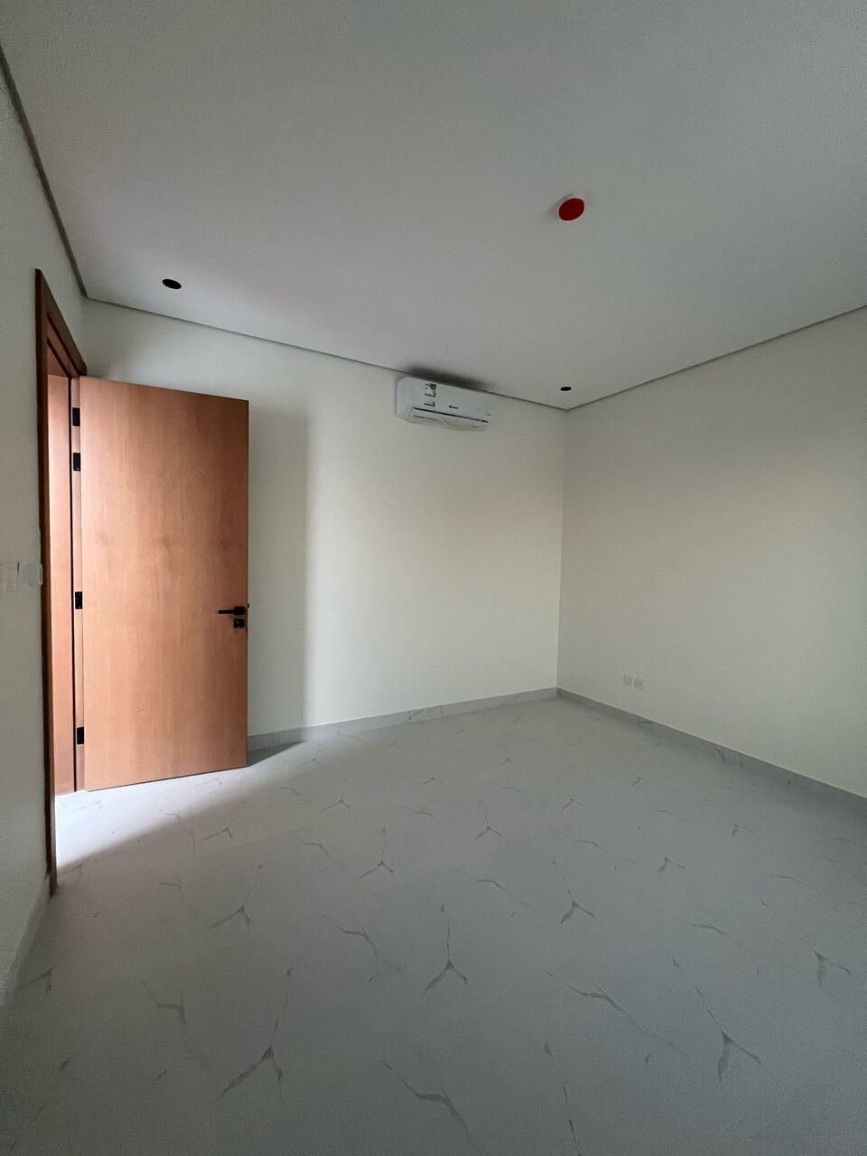 SAR 30000/year, Furnished, 1 BR, New Room And Hall