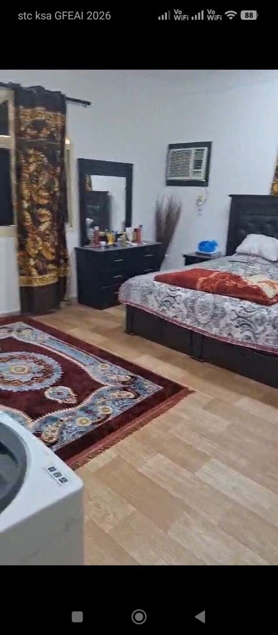 1 BR, 1BK