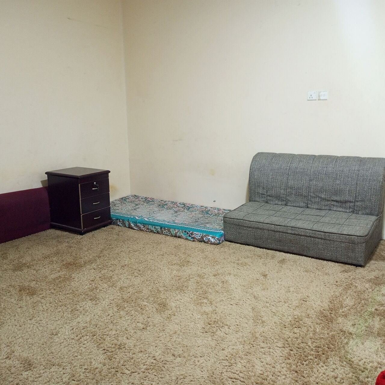 SAR 1300/month, 1 Furnished Bachelor Room Available For Rent ON Shola Pump Al Jubail