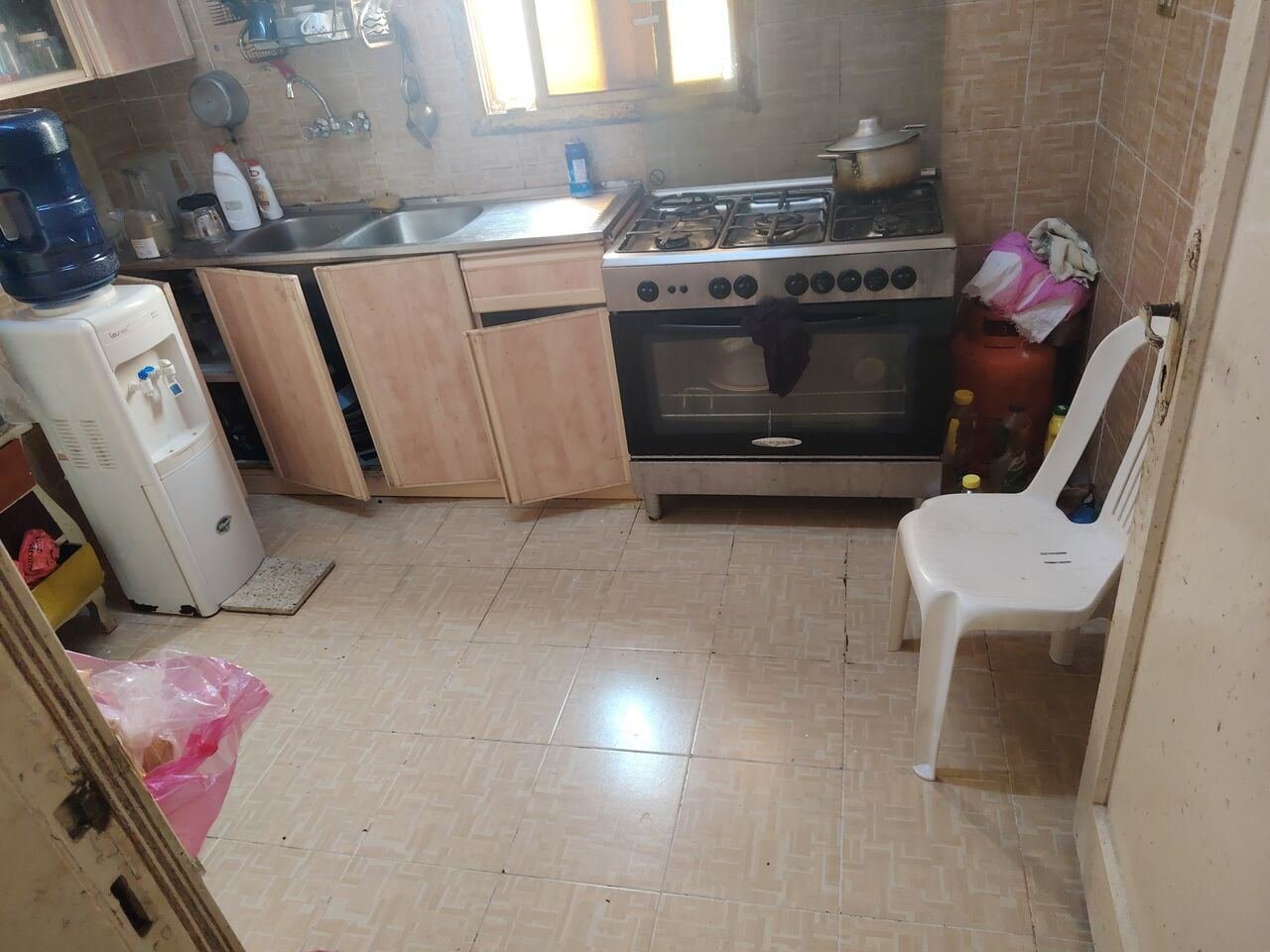 SAR 500/year, We Have Bed Space Room Near Muraba Kubre Nationality Only Pakistani Or Indian