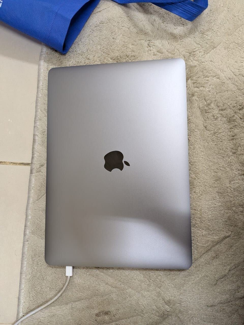 SAR 1800, Apple MAC Book Air For Sale