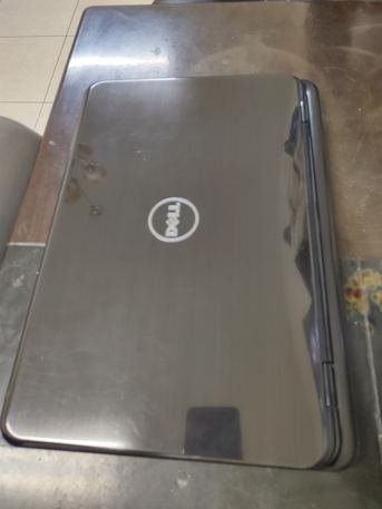 SAR 700, Dell Inspiron Laptop I5