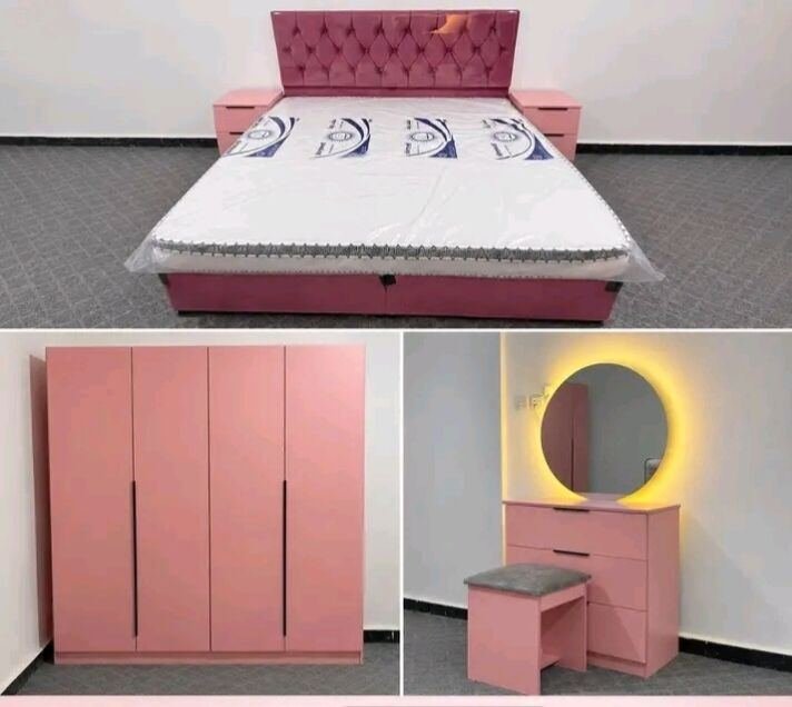 SAR 5, Luxurious Premium Quality Bedroom Furniture Set