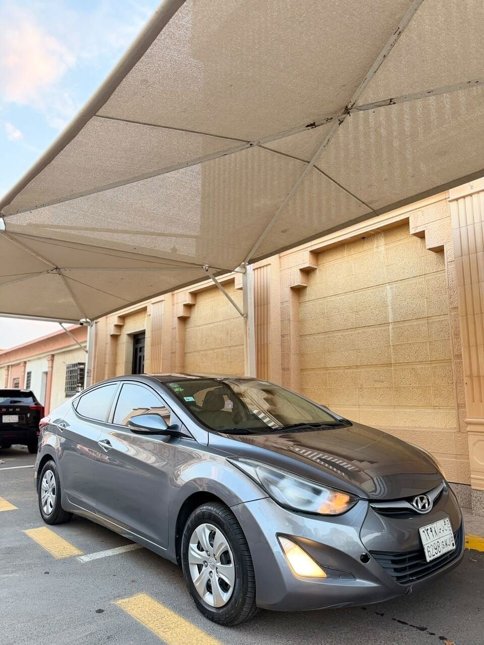 SAR 26, Hyundai Elentra, 2016, Automatic, 300000 KM,