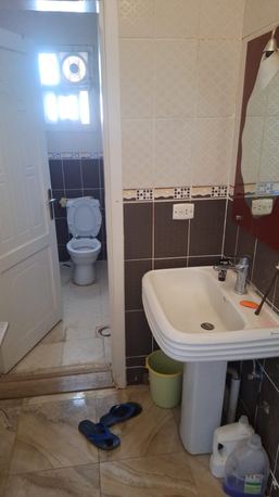SAR 500/month, 1Bedroom, Washroom With Single Bed