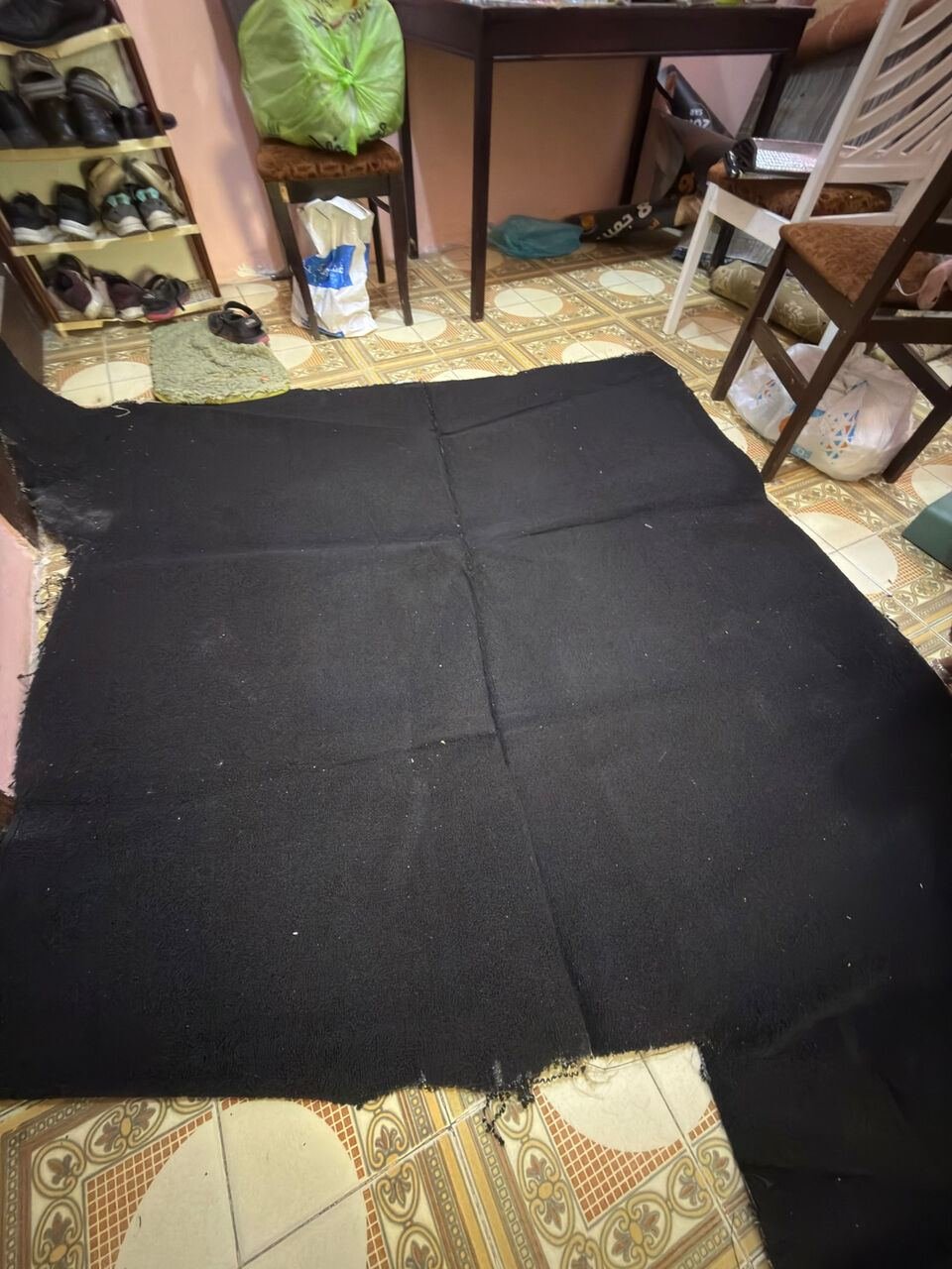 SAR 10, Carpet Small Piece For Sale (0504526570)