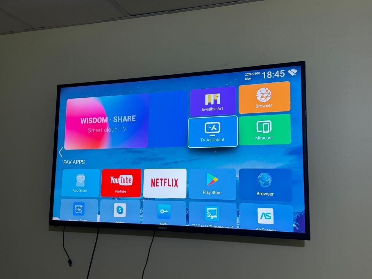 SAR 500, Urgent Sale !! NIKAI 59 Inch TV!! Price Negotiabale