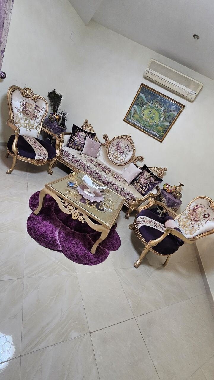 SAR 1500, SOFA SET, LIKE NEW, SPECTACULAR CONDITION