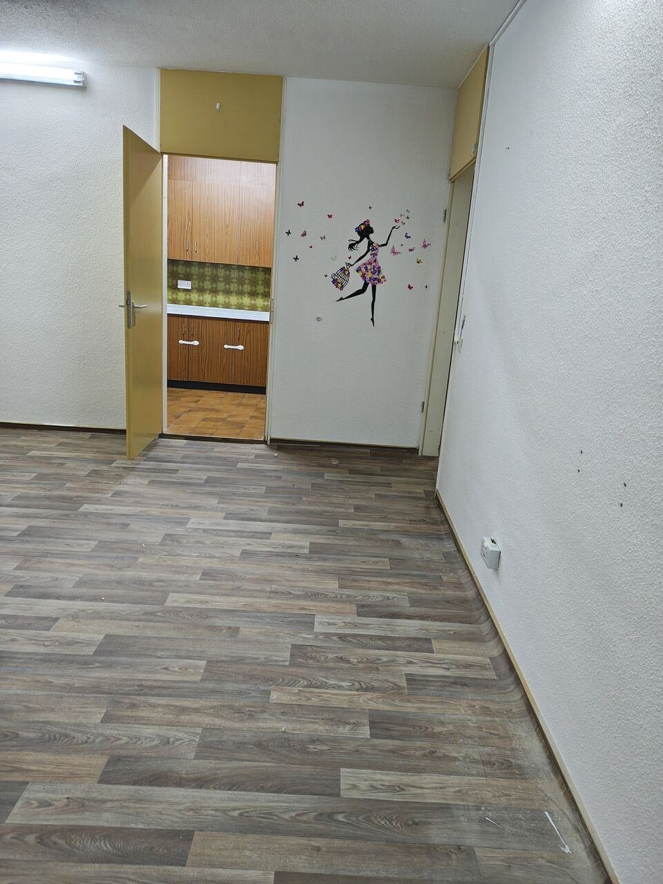 SAR 65000/year, 1 BR, Sahara Compound 1bhk