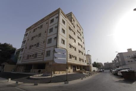 SAR 36000/year, 4 BR, 130 Sq. Meter, 4 Bedroom Apartment For Rent In Rehab Distrect Oppiste Ahli Club