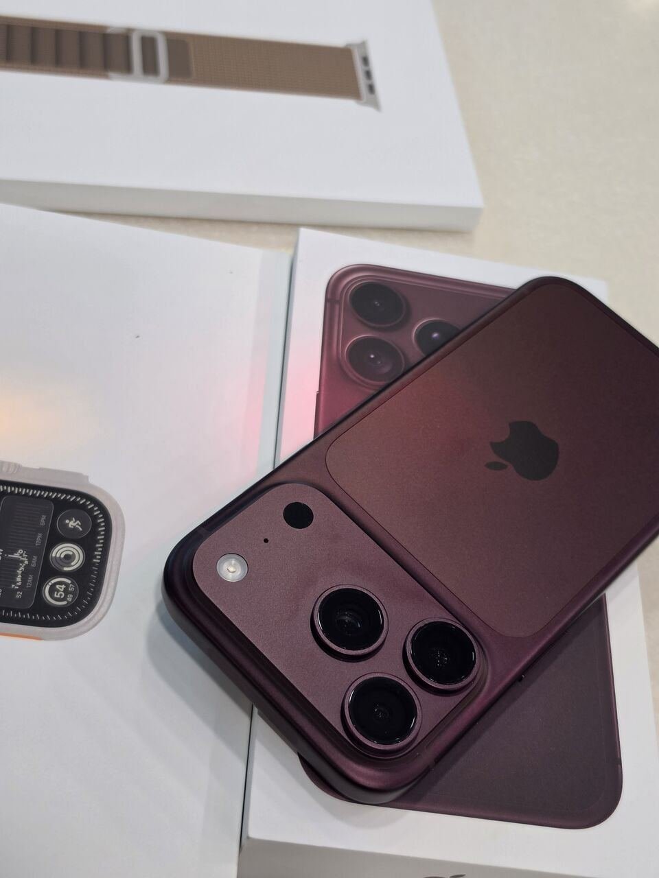 SAR 5600, IPhone 18 Pro And Apple Watch Ultra 4
