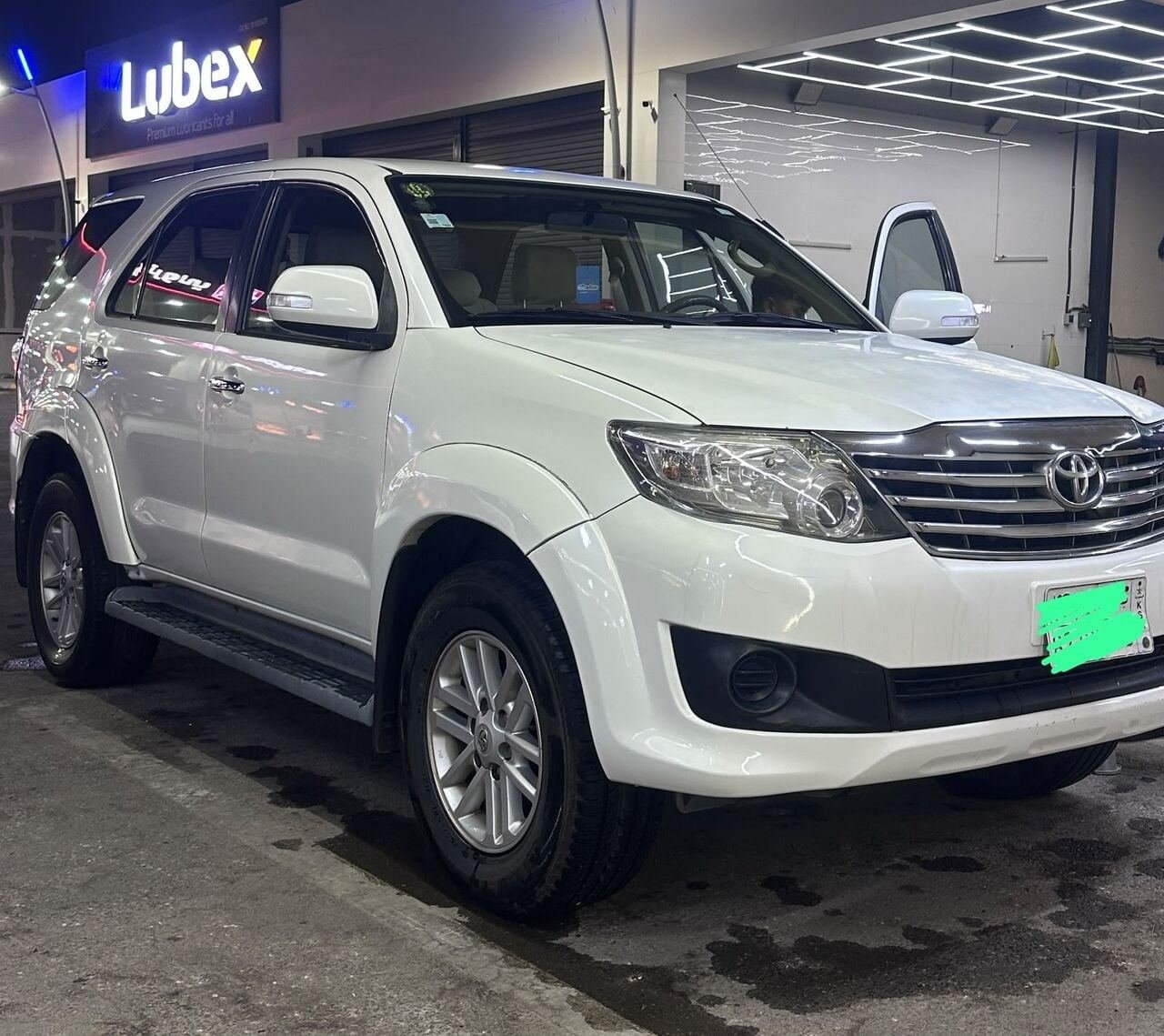 SAR 40000, Toyota Fortuner TRD, 2013, Automatic, 400000 KM, Toyota Fortuner – Petrol Excellent Condition