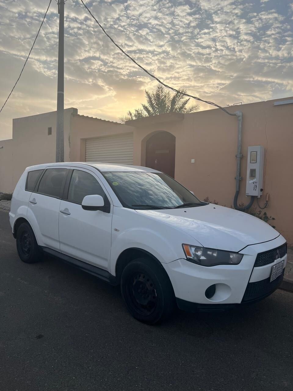 SAR 25000, Mitsubishi Outlander, 2013, Automatic, 181371 KM, Low Mileage
