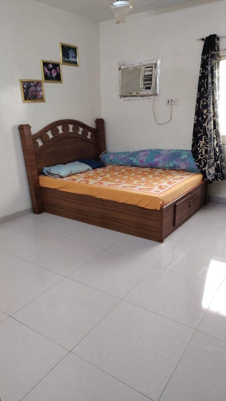 SAR 1000/month, Furnished, 🏠 Furnished Bachelor (Single) Room For Rent – Al Wizarat (HARA), Riyadh