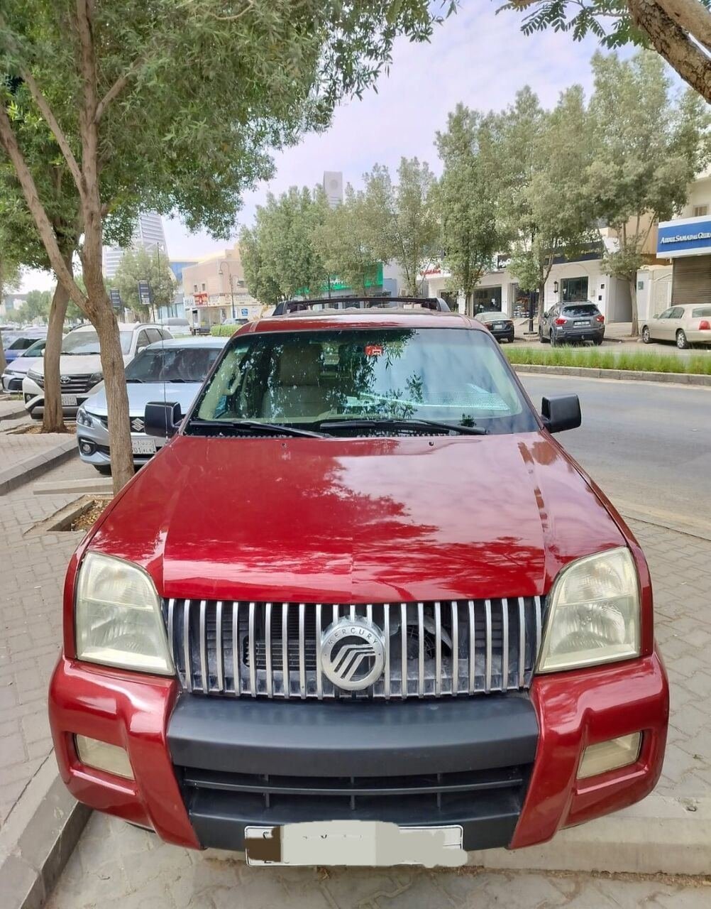 SAR 14, Mercury Mountaineer V6-midsize Premium SUV, 2009, Automatic, 200000 KM, SUV- 7 Seating Three Rows, V6 Powerful E