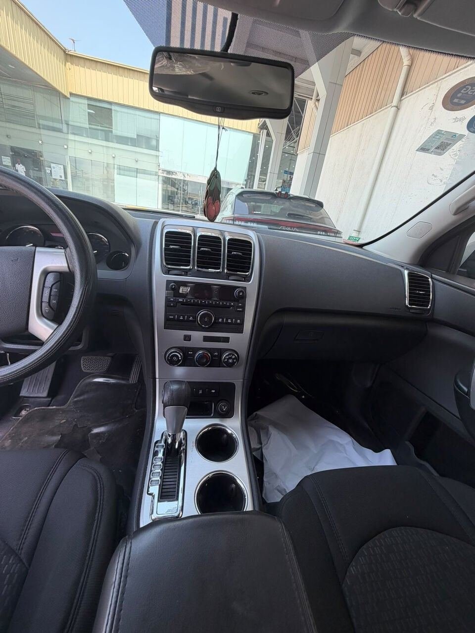 SAR 17000, GMC Acadia FWD, 2012, Automatic, 270000 KM, GMC Acadia FWD