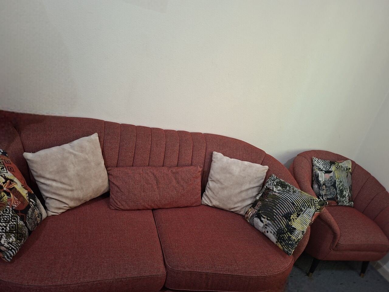 SAR 2000, Home Center Sofa Six Seater