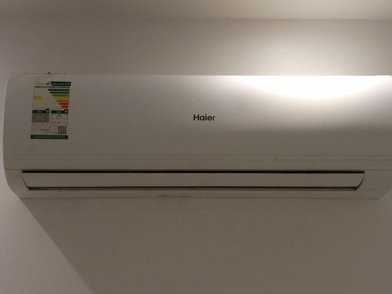 SAR 2000, Hair Split AC For Sale – Excellent Condition