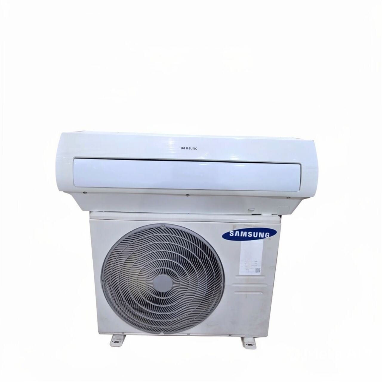 SAR 600, All Tife Split & Window AC 1 - 5Ton - Excellent Cooling - Slightly Used" ( Hara)