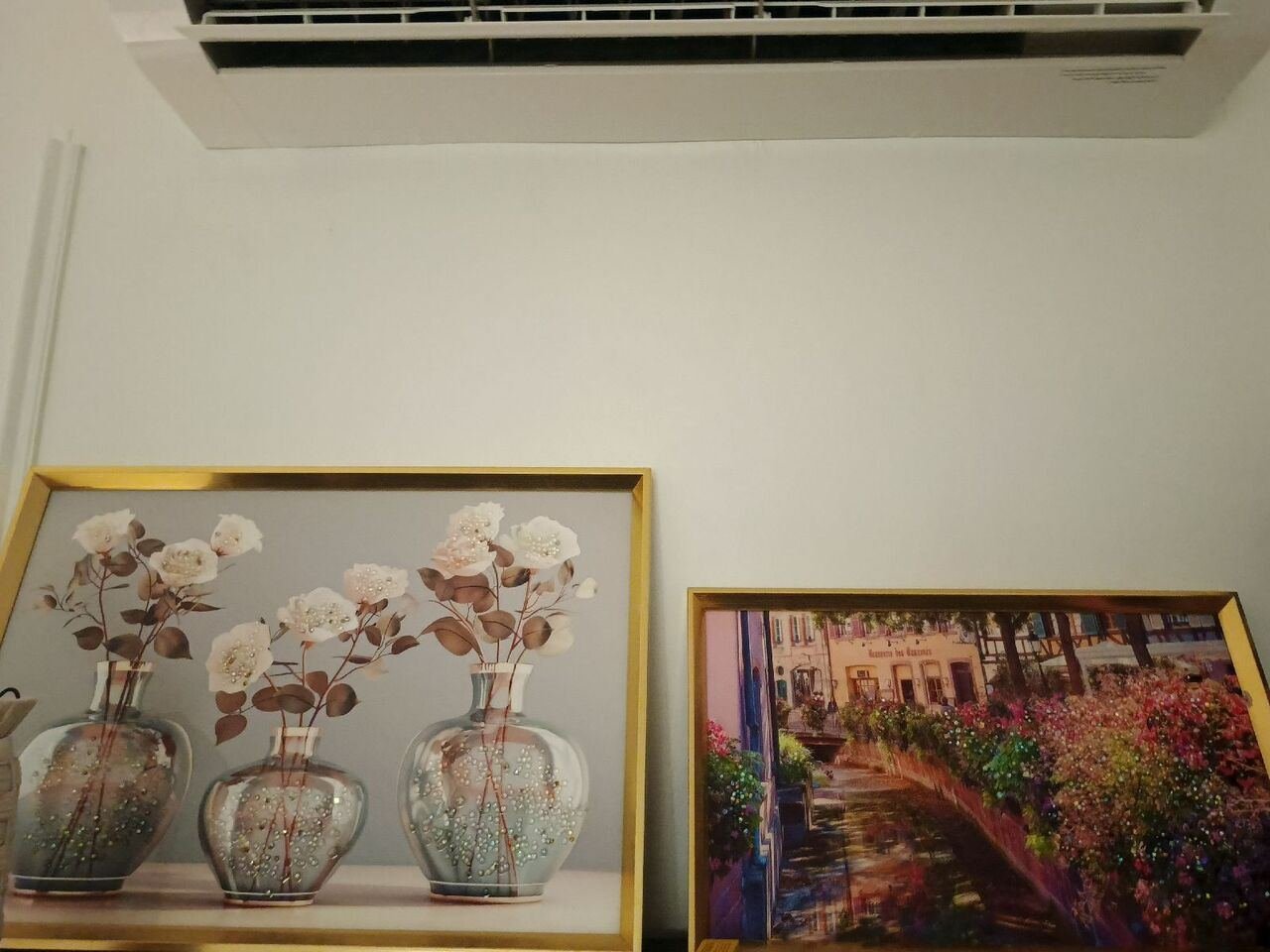 SAR 65, Nice Wall Paintings For Affordable Price