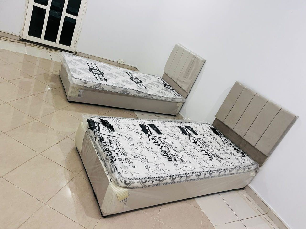 SAR 4, Modern Single Bed – Premium Quality & Stylish Design 🛏️✨