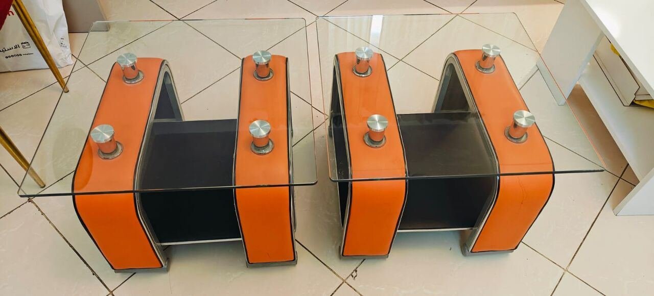 SAR 750, Green Plant🌿, Lovely Green Couch(Home Box), Kitchen Table, Beautiful 2Side Sofa Table Etc
