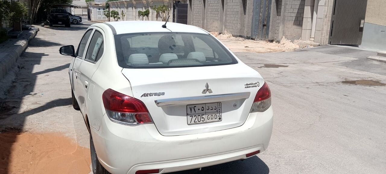 Mitsubishi Attrage – White, 2014, Automatic, 182000 KM,