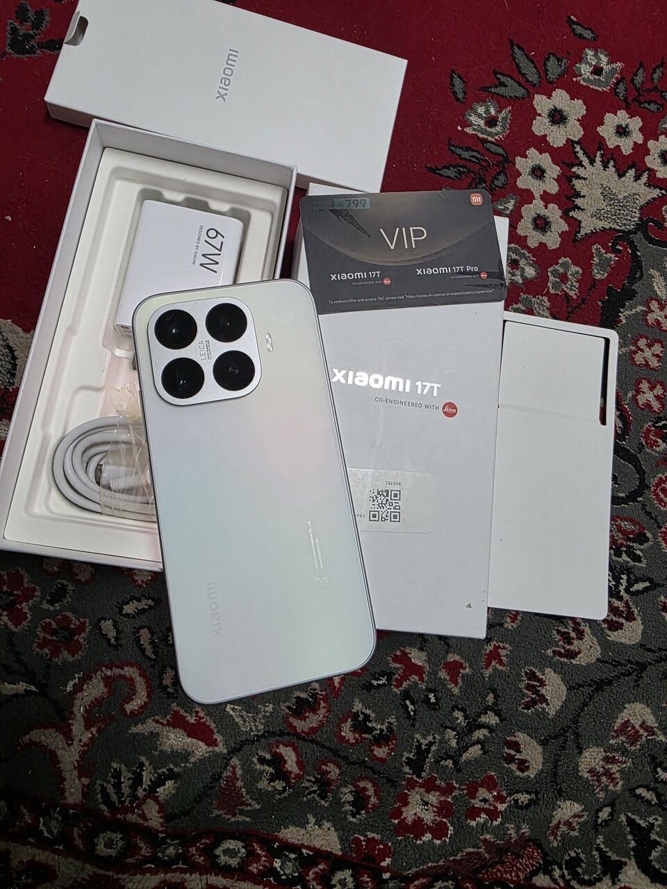 SAR 1800, Xiaomi 17t 256gb 12gb Ram Sale Swap Same Brand New Few Days Use