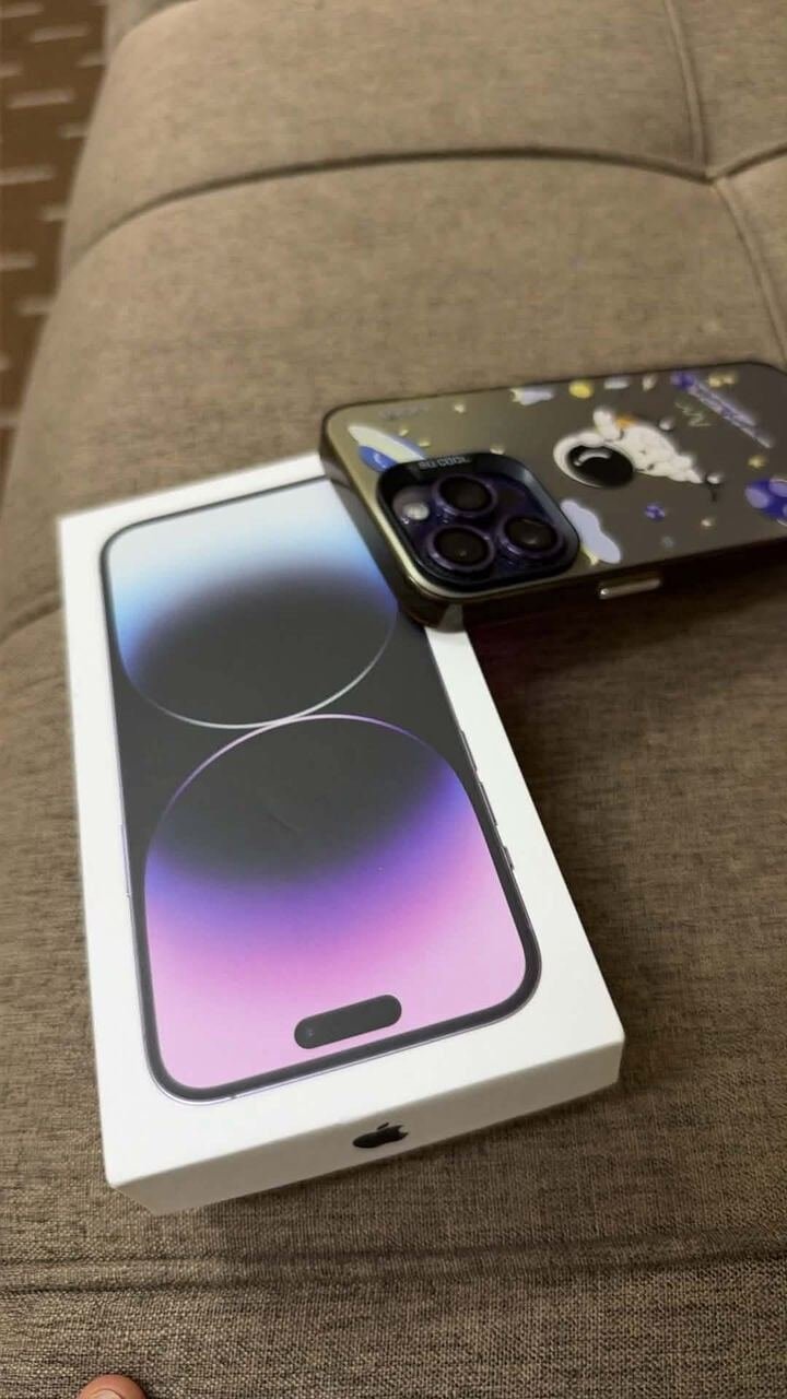 SAR 2600, Iphone 14 Promax