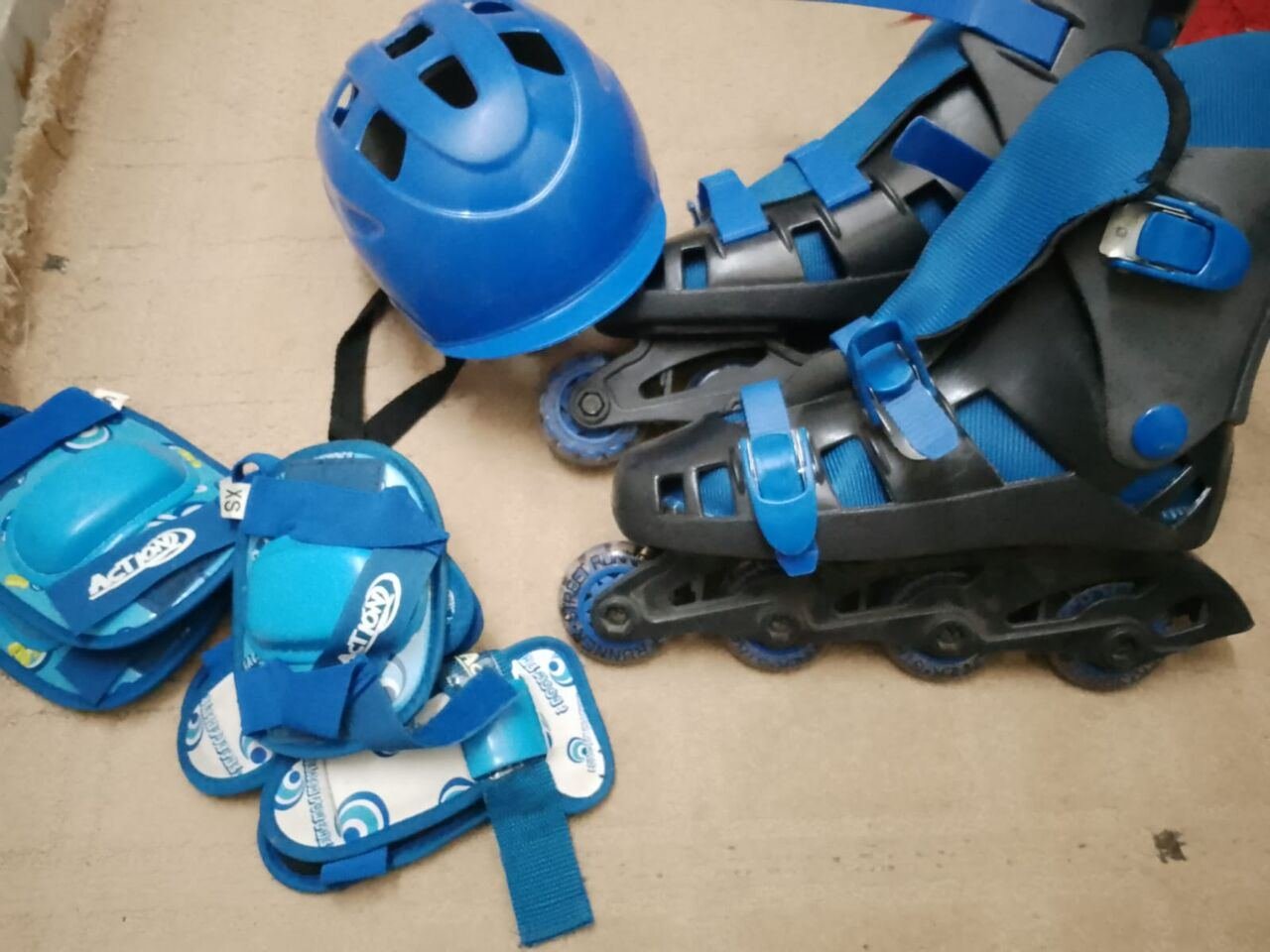 SAR 40, Skating Set