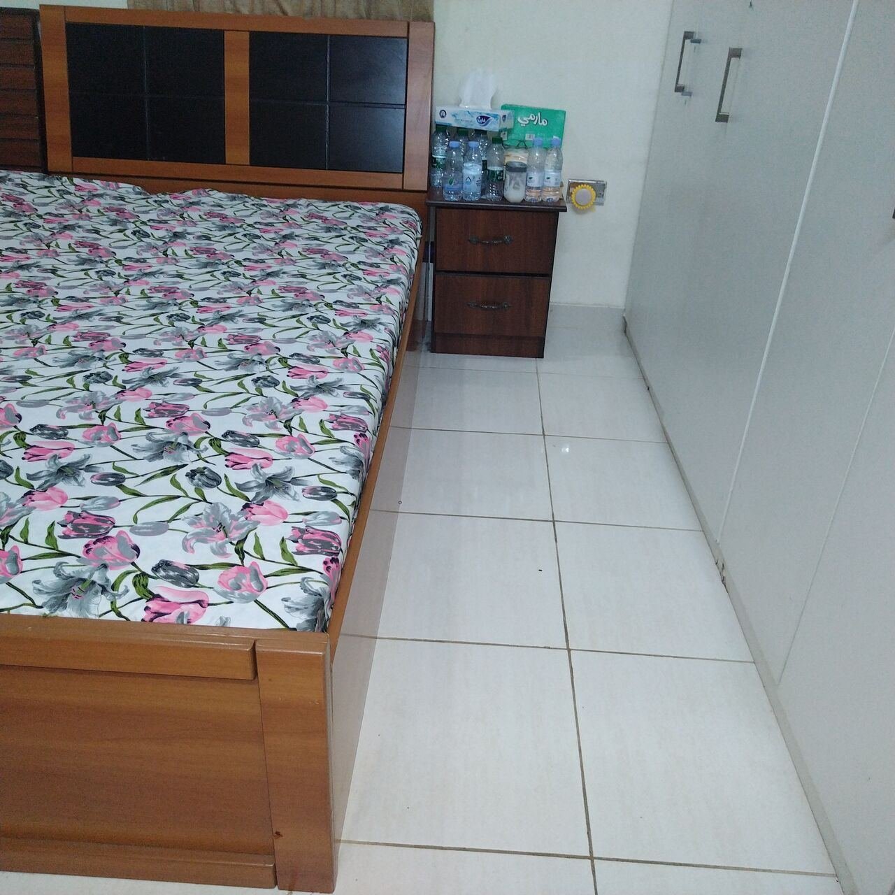 SAR 400, Queen Size Wooden Bed