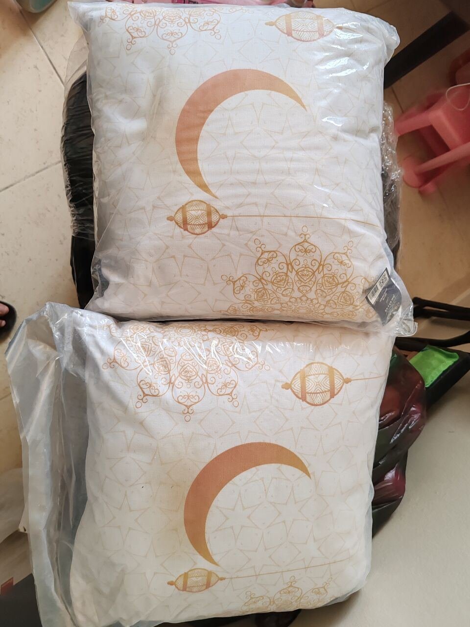 SAR 60, Six Pieces New Cushions For Sale