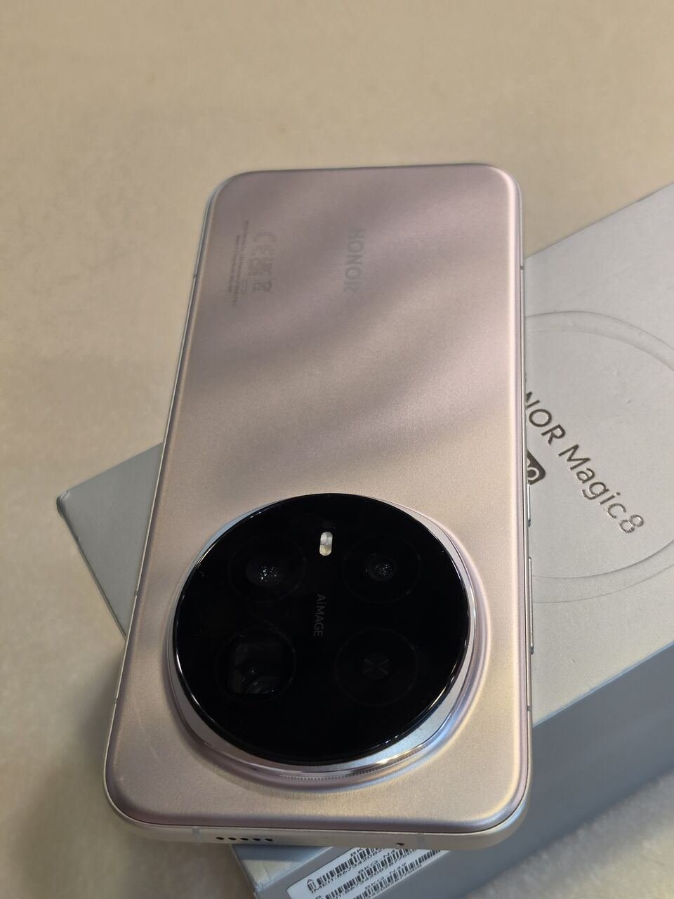 SAR 3200, Honor Magic 8 Pro 512 GB
